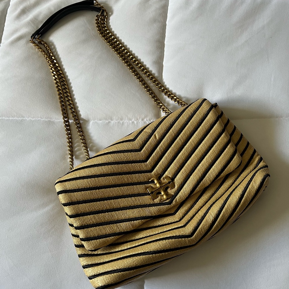 Tory Burch: Kira Chevron soft straw convertible shoulder bag